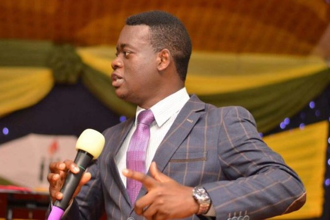 DOWNLOAD MP3: COVENANT AND SACRIFICE By Apostle Arome Osayi (Audio) 1